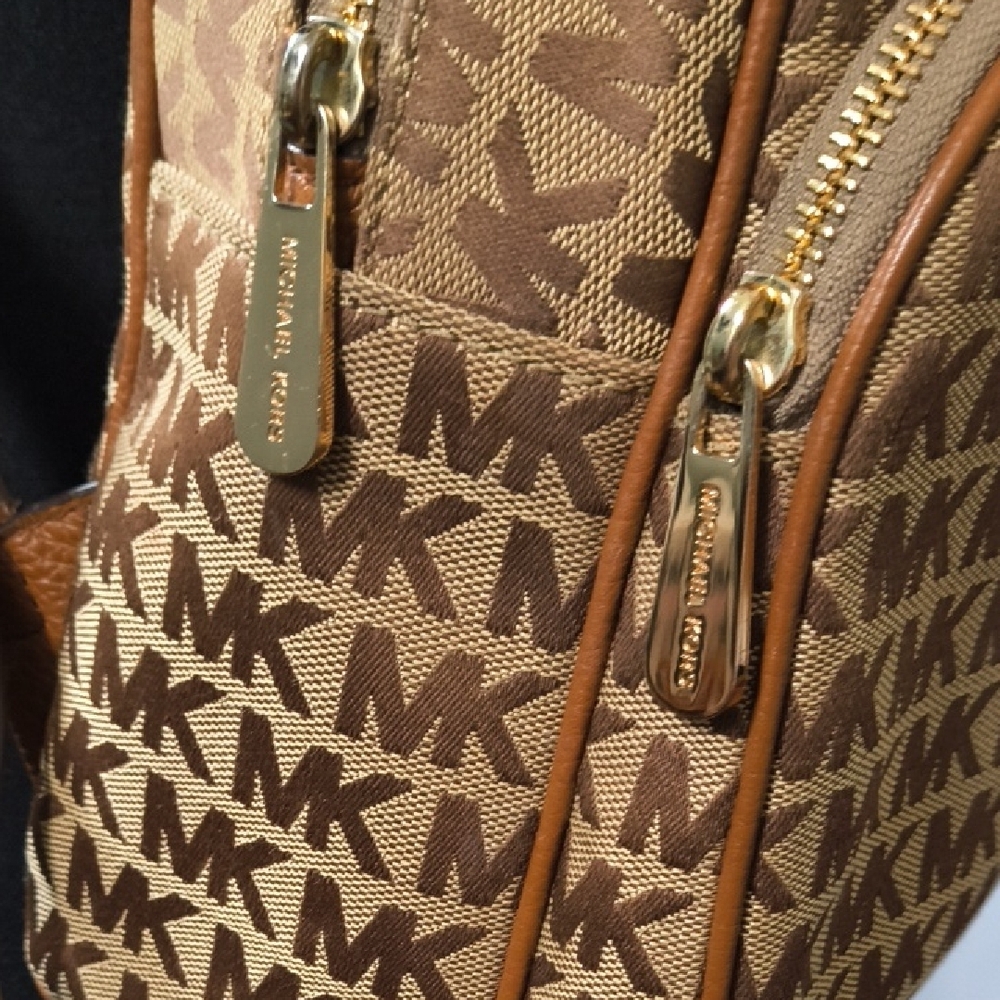 Like New Michael Kors Signature Jacquard backpack - Excellent Condition - Picture 8 of 12